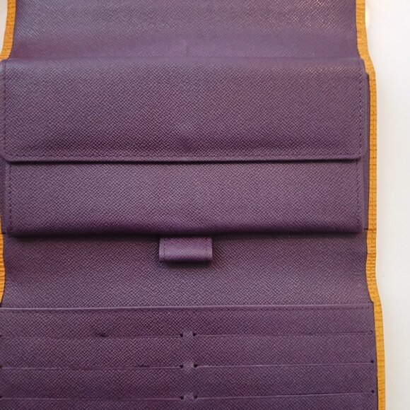 Louis Vuitton Epi Yellow purple inlay - Picture 3 of 3